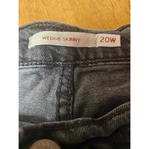 Levi's Denim Jeans Wedgie Skinny Womens Button Fly Plus Size 20w (726) - Picture 3 of 12